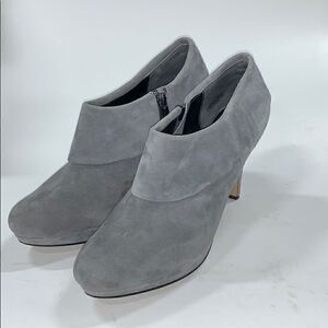 Adrianne Vittadini gray polenta booties